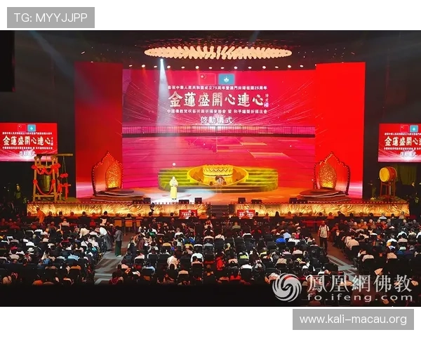 澳门银河钻石秀表演精彩纷呈,带你领略奢华视觉盛宴 澳门银河钻石秀表演精彩纷呈,带你领略奢华视觉盛宴